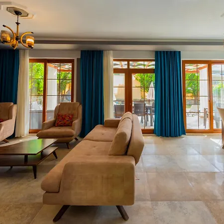 Villa Mortek Villalari