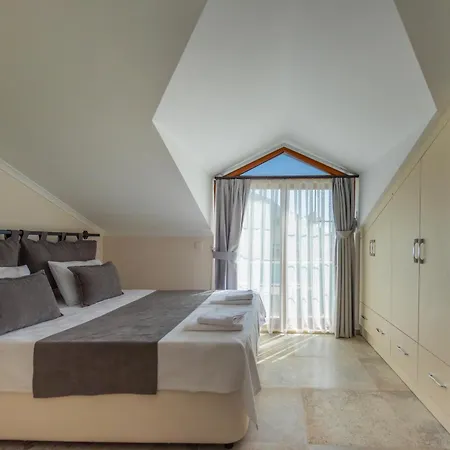 Mortek Villalari Villa *